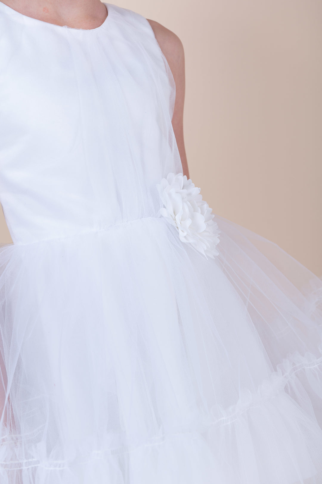 Bridget I White I Saks Fifth Ave Exclusive – Zoë Ltd